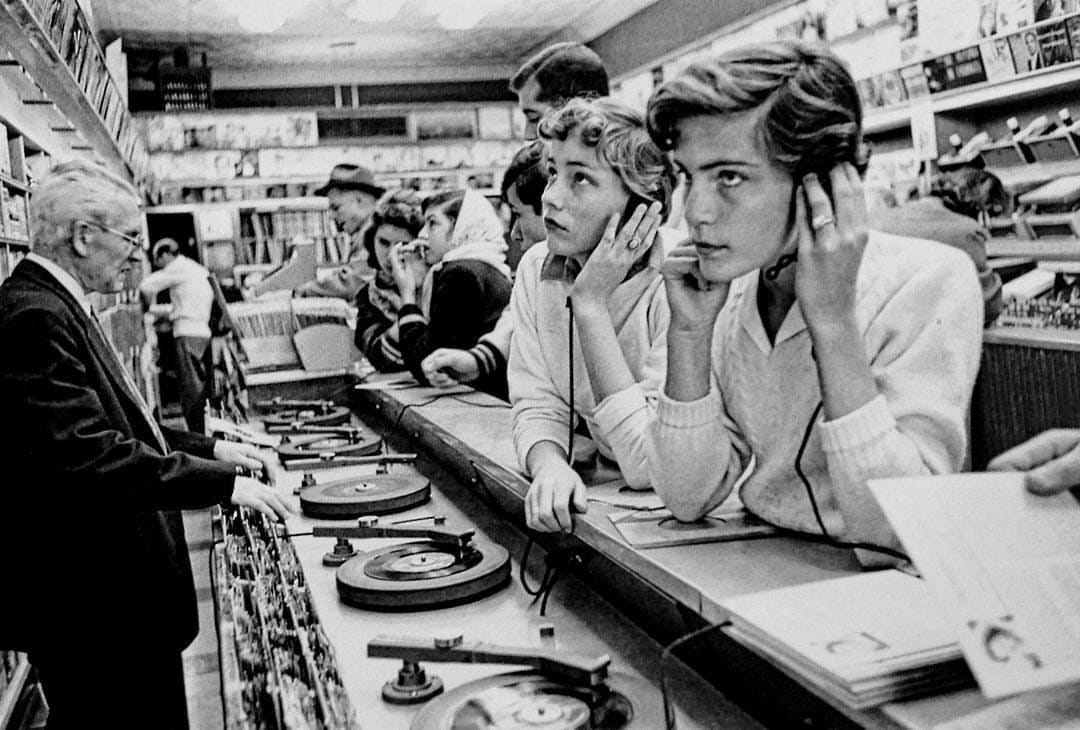 The growing market of vinyl records - Diggers Factory The growing market of vinyl records - Diggers Factory