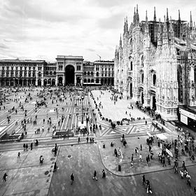FAI LA BRAVA, MILANO