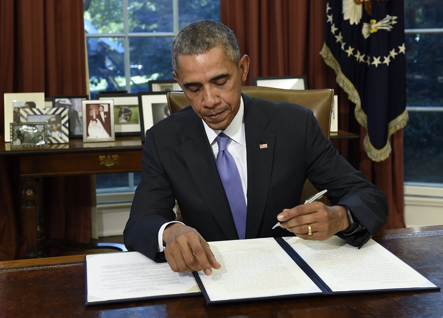 Obama vetoes annual defense authorization bill Obama vetoes annual defense authorization bill