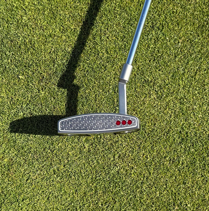 4 photos of the Scotty Cameron Phantom 3.2
