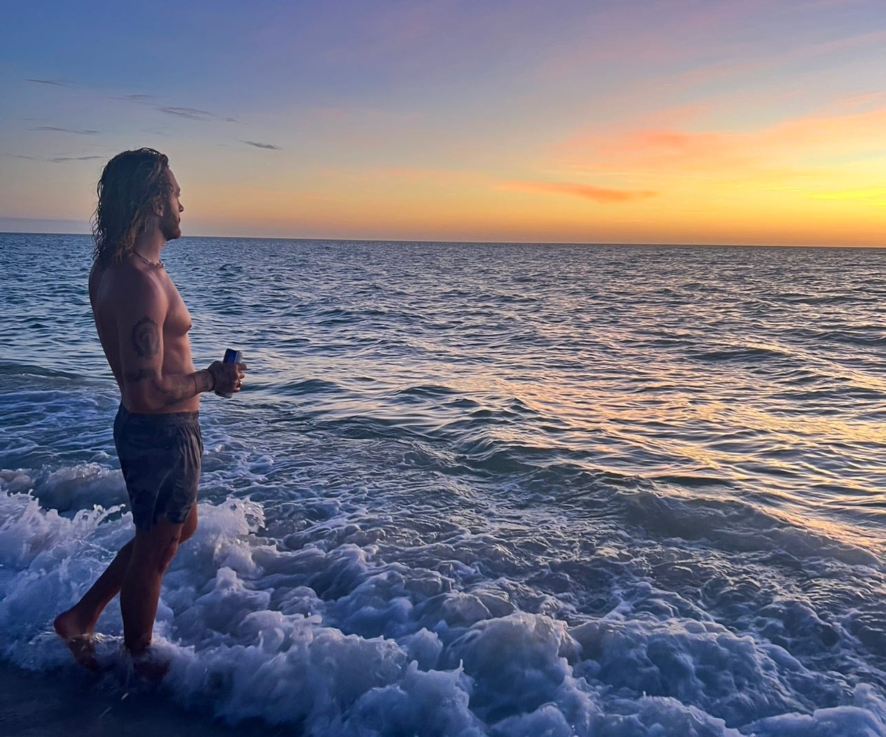 Between Waves by Alex | Substack