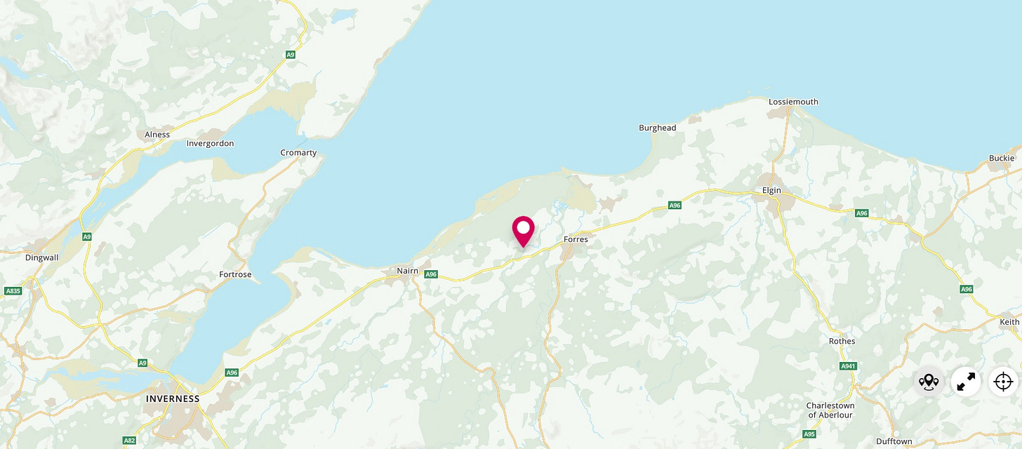 Map showing the location of Rodney's stone, to the west of Forres in Moray, Scotland