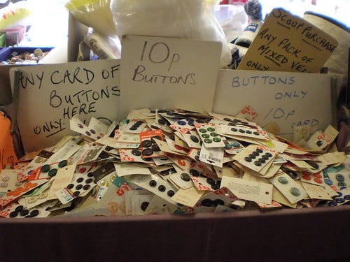 Cards of Buttons Cards of Buttons