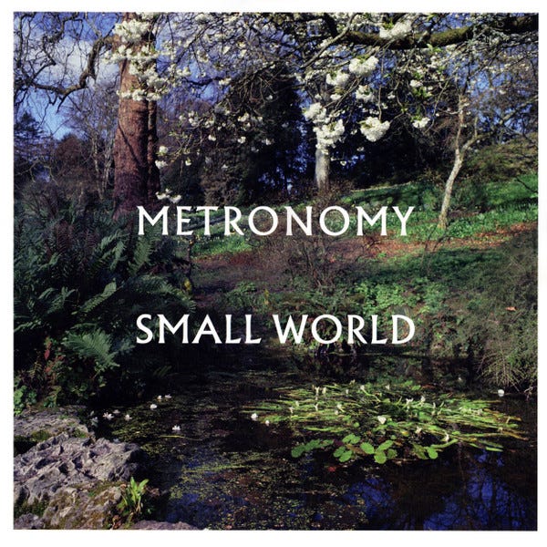 Small World, principal, 1 de 12 Small World, principal, 1 de 12