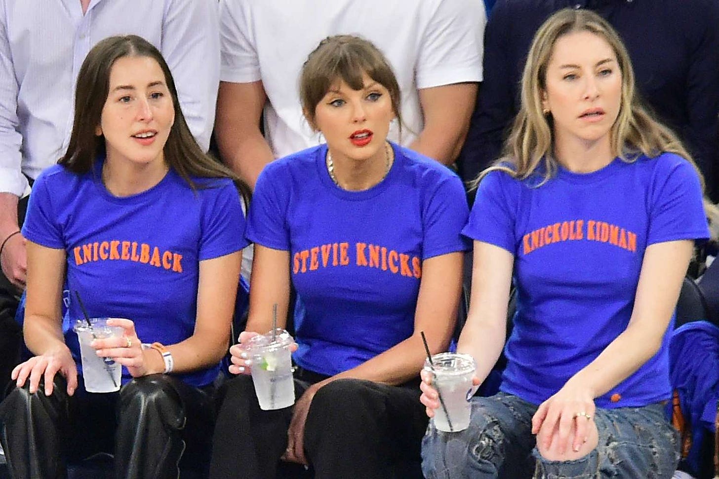 Alana Haim reveals what Taylor Swift texted her to make Knicks shirts