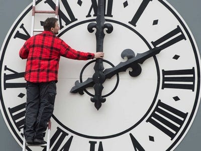 daylightsavings24.jpg