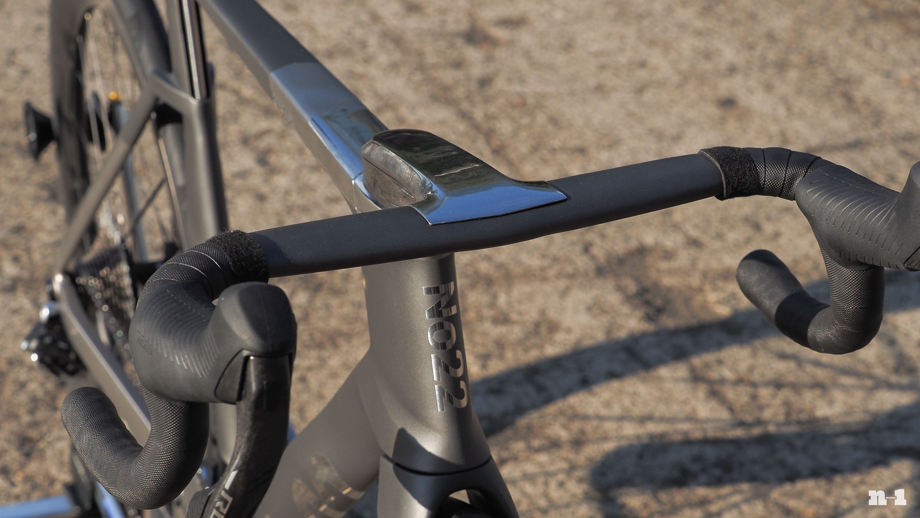 No.22 Reactor Aero handlebar