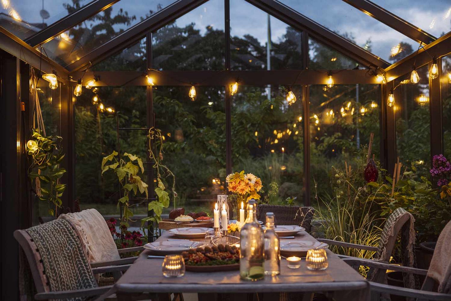 17 Backyard Lighting Ideas For A Gorgeous Glow