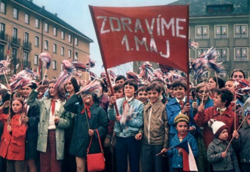 GC9T0TE 1. květen - Svátek práce (Unknown Cache) in Hlavní město Praha ...