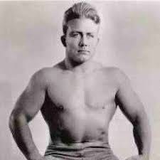Remembering Everett Marshall Everett Marshall was an American professional wrestler. Marshall won championship titles in the Midwest Wrestling Association, National Wrestling Association and Rocky Mountains. His ring name was the Blonde Bear. Remembering Everett Marshall Everett Marshall was an American professional wrestler. Marshall won championship titles in the Midwest Wrestling Association, National Wrestling Association and Rocky Mountains. His ring name was the Blonde Bear.