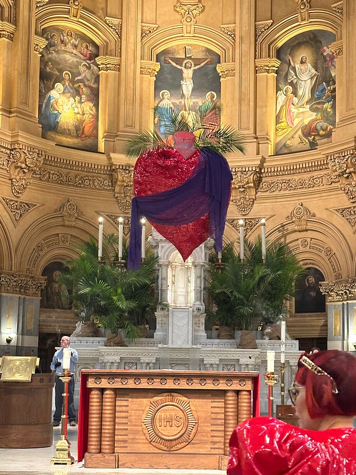 props to whoever did the altar decor for the Lenten season this year - left: Palm Sunday, right: Easter Sunday