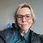 Cindy Rowland's avatar