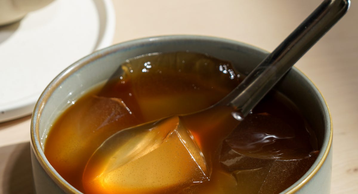 燒愛玉: Hot Ai Yu Jelly and other Taiwanese Winter Desserts