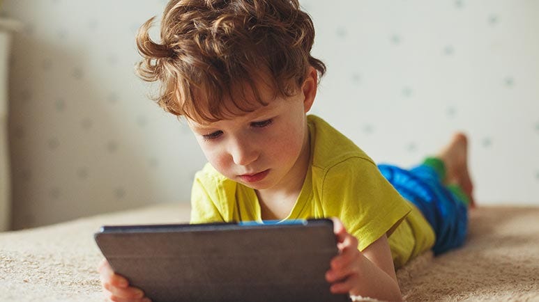excessive screen time myopia