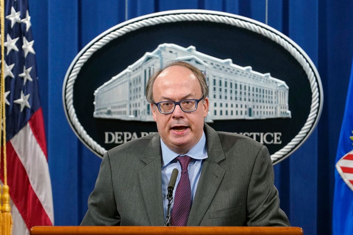 Jeffrey Clark, Ex-Justice Official Threatened With Contempt, Faces Jan. 6 Panel - Bloomberg Jeffrey Clark, Ex-Justice Official Threatened With Contempt, Faces Jan. 6 Panel - Bloomberg