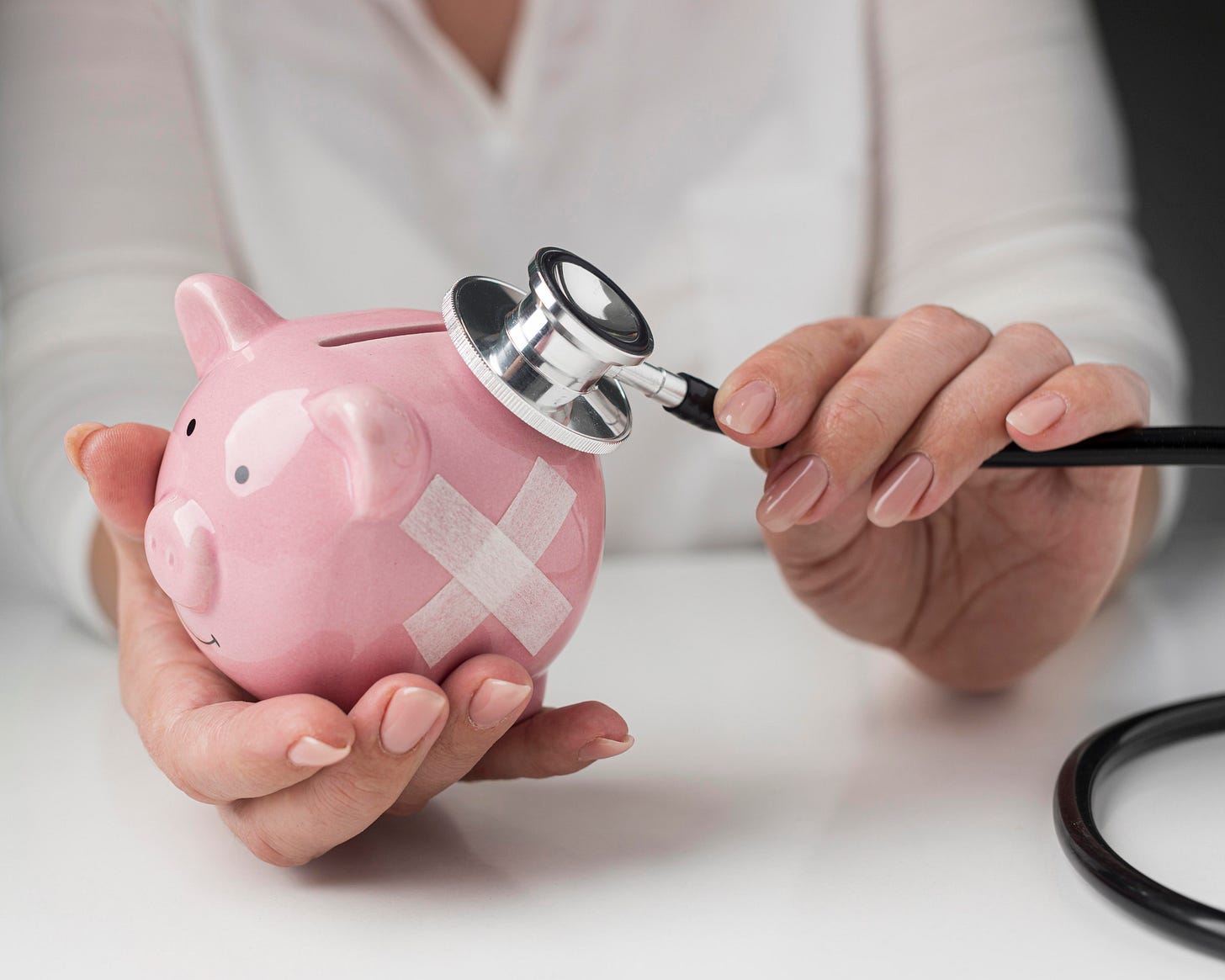 Quanto Custa Não Ter Uma Boa Gestão Financeira na Sua Clínica?