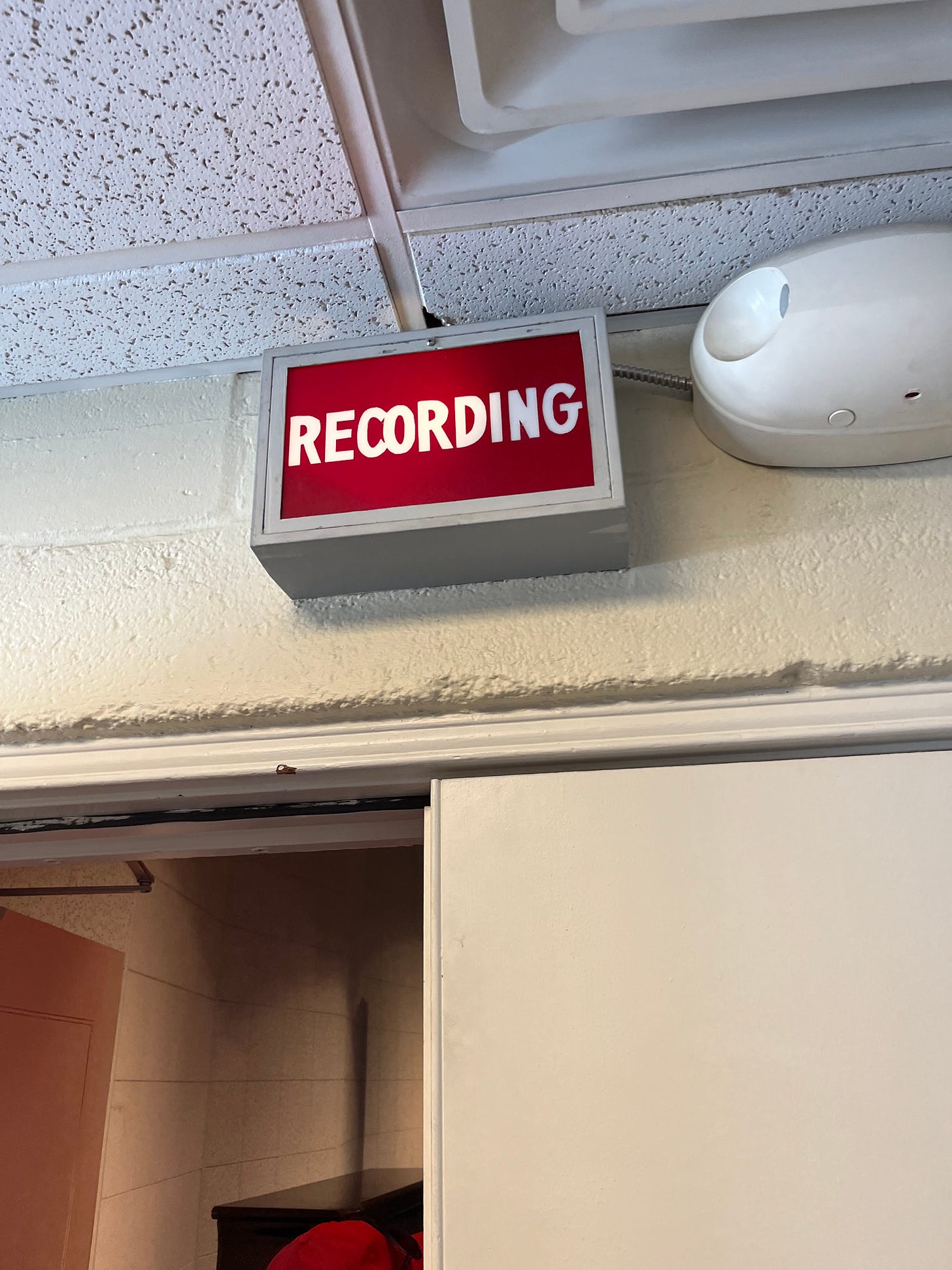 Picture of red "Recording" sign above the doorway of RCA Studio B Picture of red "Recording" sign above the doorway of RCA Studio B