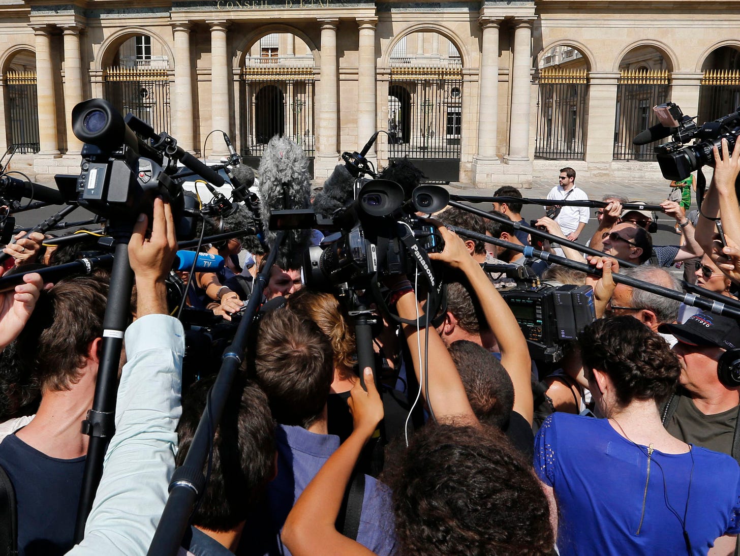 Survey: Majority of journalists globally believe public has lost trust in  media but UK reporters say 'fake news' not top issue for media industry -  Press Gazette