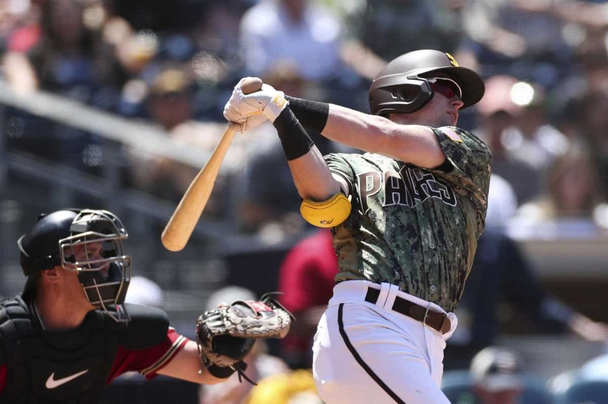 Snell strikes out 13 in 7 innings, Padres blank Dbacks 2-0