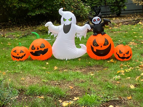 Pumpkin farm, pumpkin patch, Halloween decorations