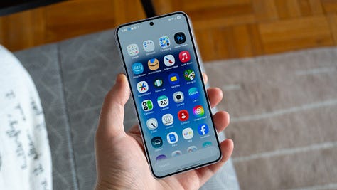 Galaxy S25 One UI 7 and Galaxy AI samples