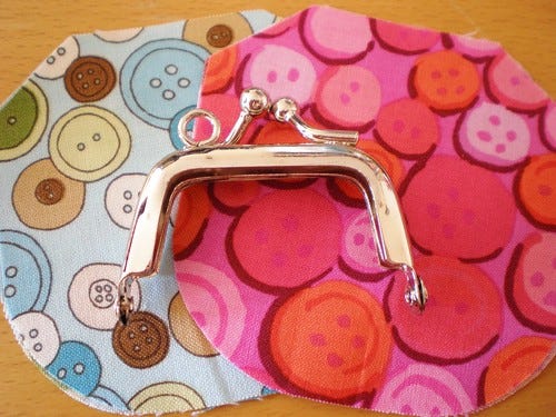 Tiny Silver Purse Frame Tiny Silver Purse Frame