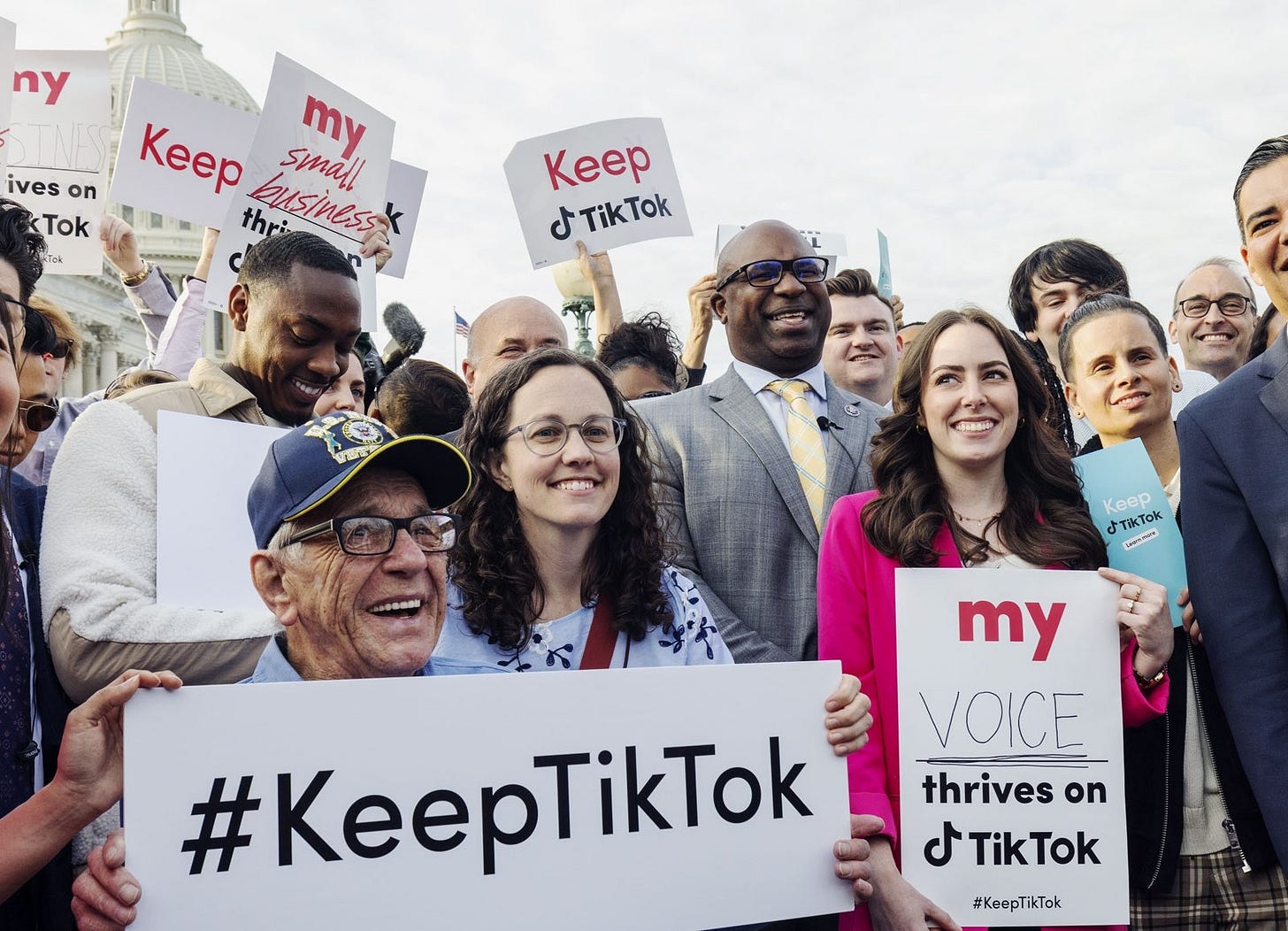 TikTok Paid for Influencers to Attend the Pro-TikTok Rally in DC | WIRED