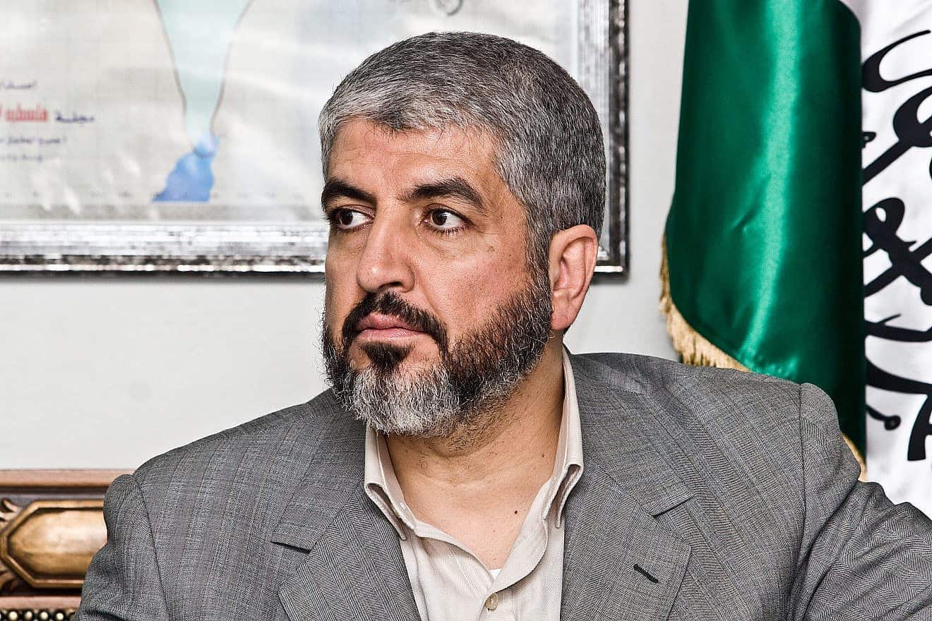 Khaled Meshal in a meeting with Spanish journalists. Credit: Trango/Wikipedia.