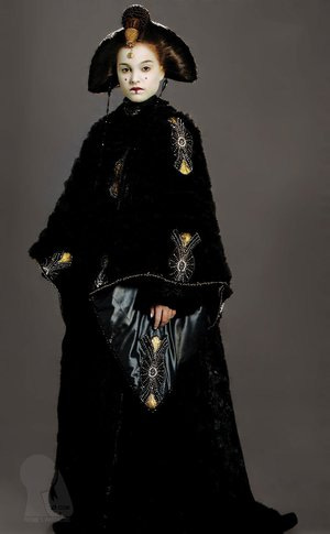 Queen Amidala elaborate outfits