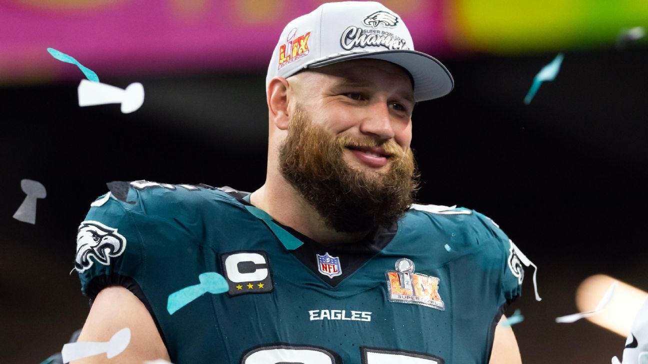 Eagles reward OT Lane Johnson with lucrative reworked deal - ESPN