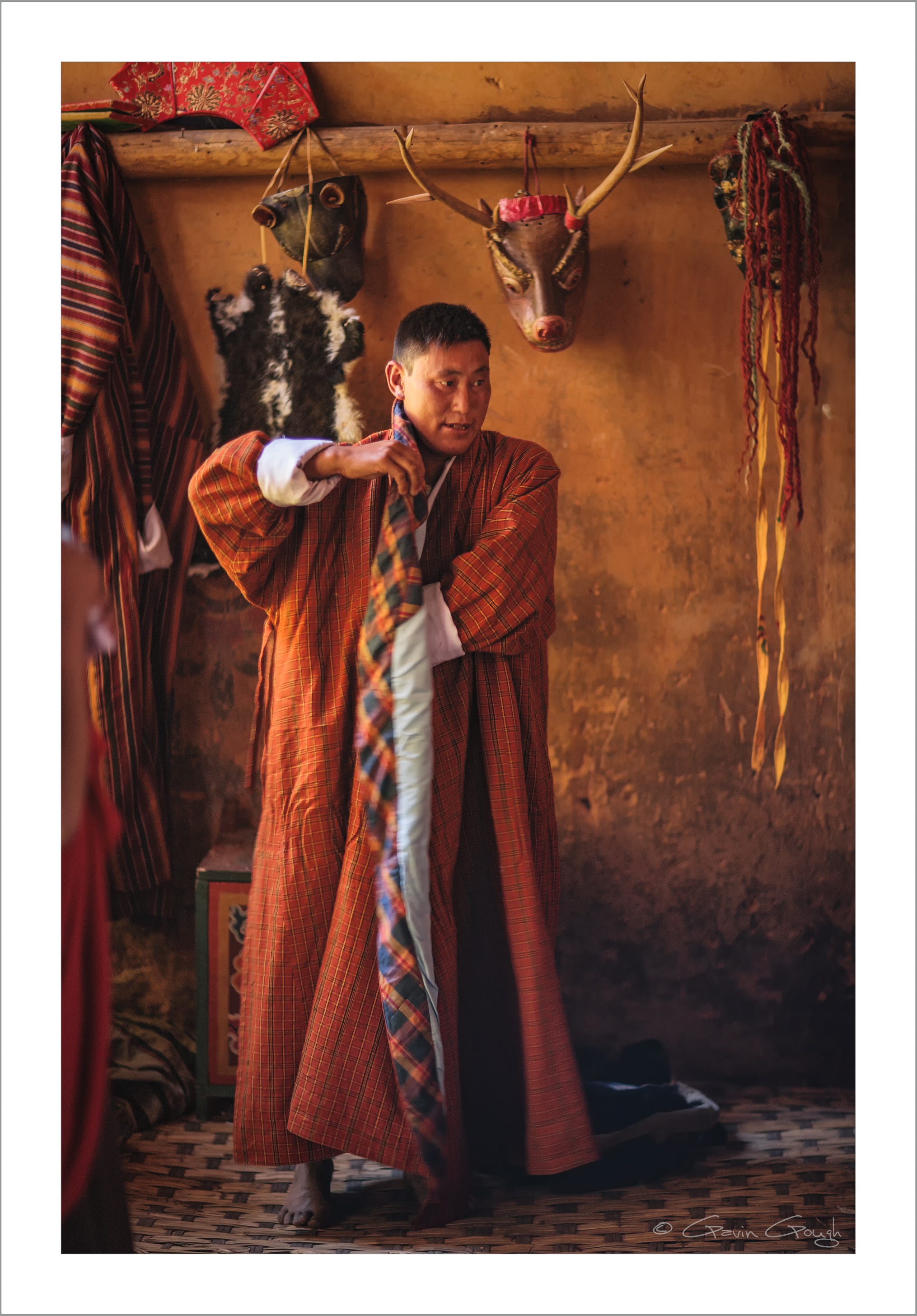 Thangbi Goemba, Bhutan. 1/30, ƒ/1.2, ISO 400, 85mm. © Gavin Gough