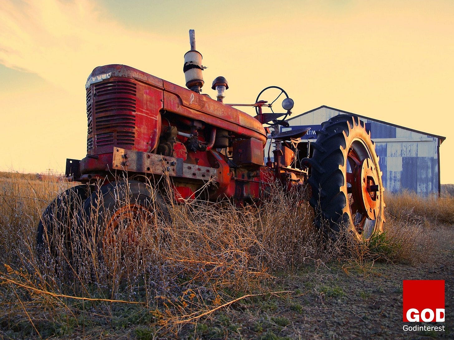 tractor-353341_1920