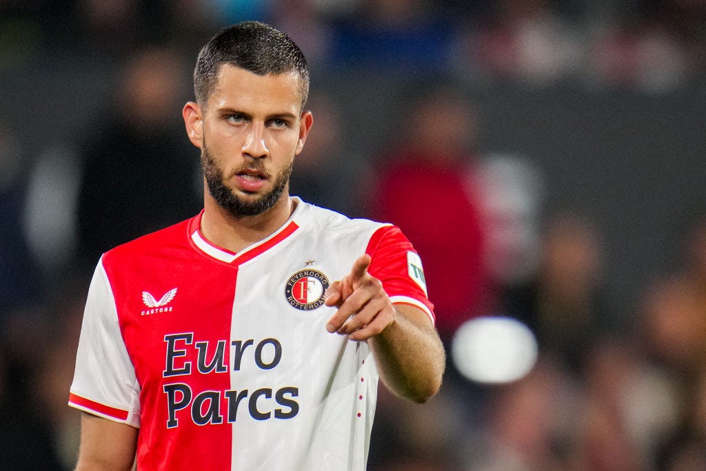 Feyenoord defender David Hancko's agent responds to Liverpool rumours |  Football | Metro News