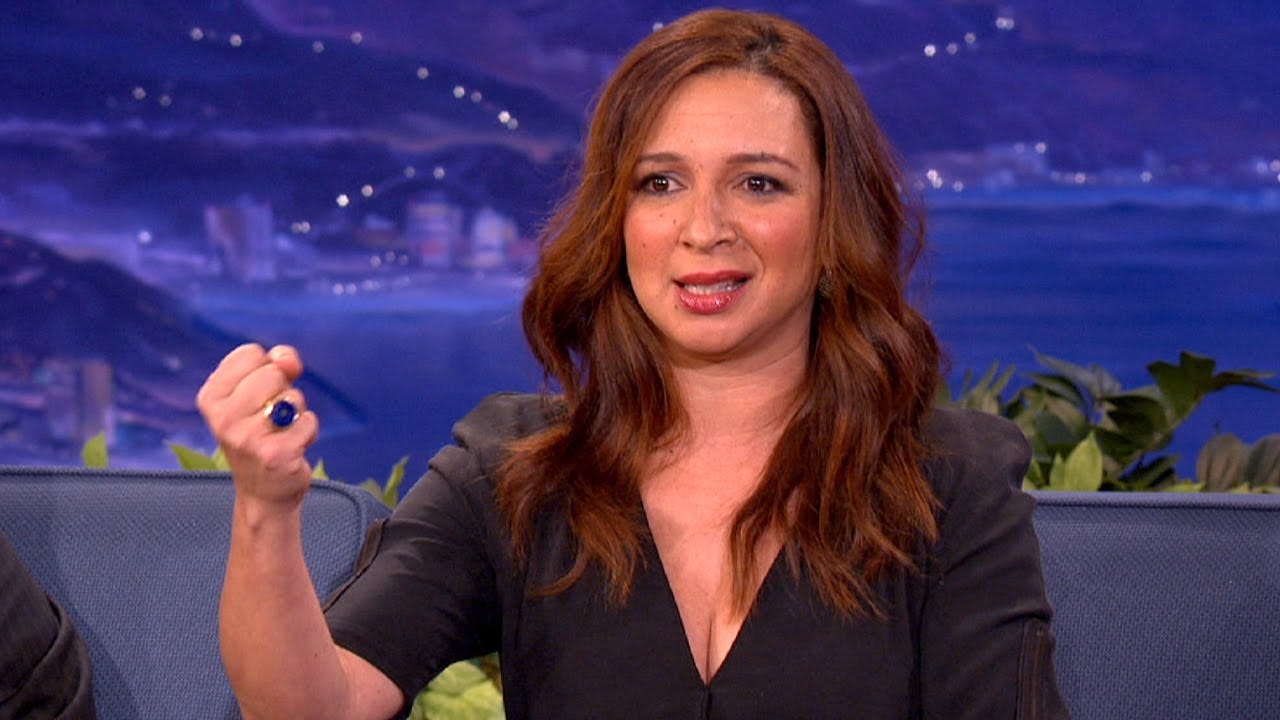 Maya Rudolph: My Friend's Dog Found The Hollywood Sign Human Head! - CONAN  on TBS - YouTube