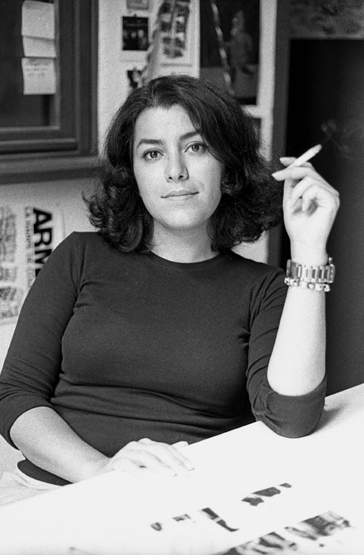 Marjane Satrapi : « Vu la forme de ton front, soit tu seras peintre, soit  écrivain, soit les deux. » – À l'ombre des jeunes filles en feu