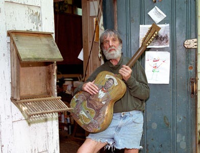[leadbelly_guitar_sm.jpg]