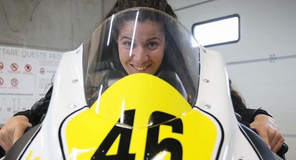 Pakita Ruiz, la niña que tuvo que vender calendarios para ser piloto: "Me  decían, ninguna chica ha llegado al Mundial, ¿cómo vas a hacerlo tú?" |  Relevo