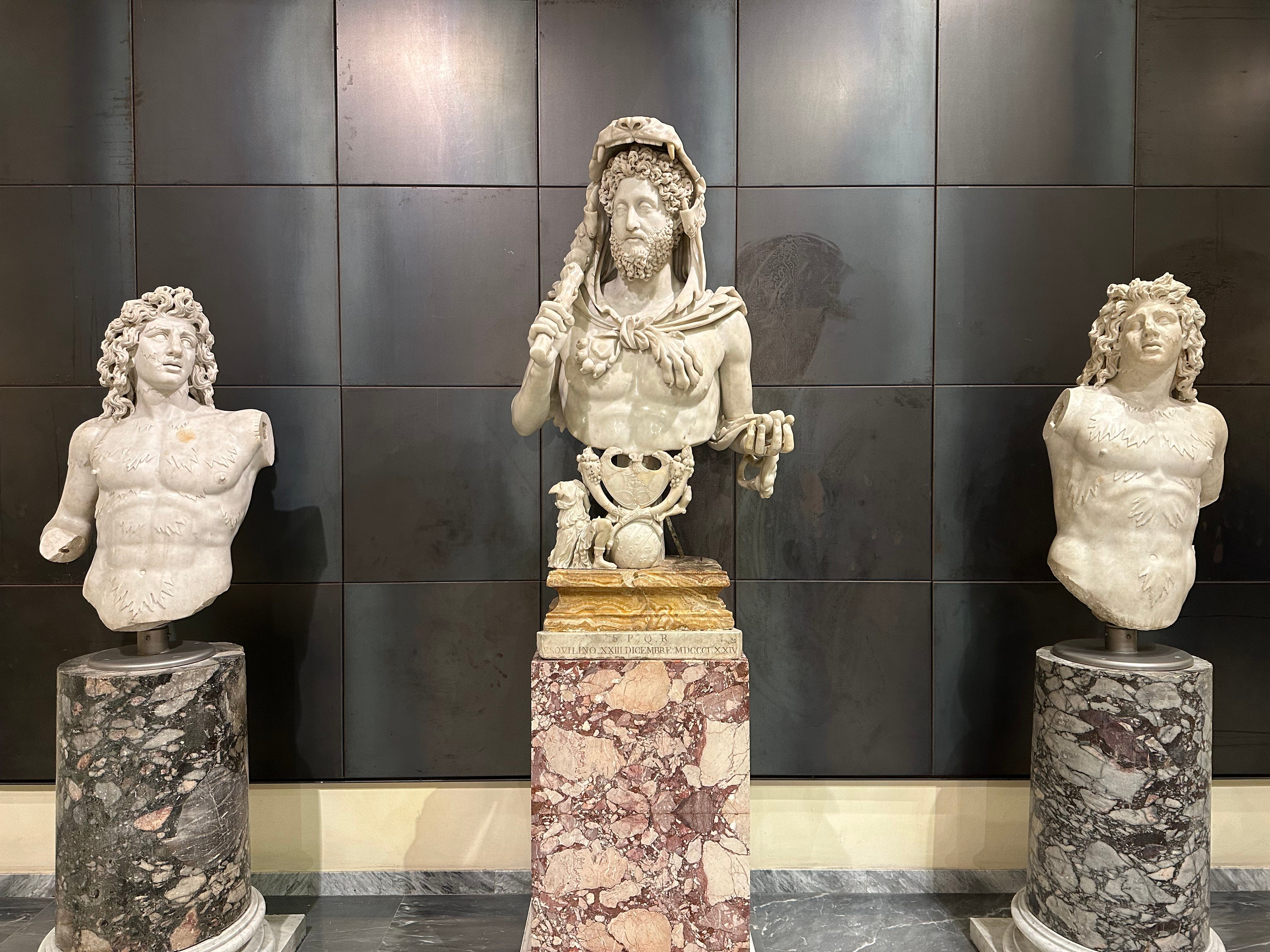 A Podcast about Rome. Episode 24. Commodus as Hercules., image size:4032x3024