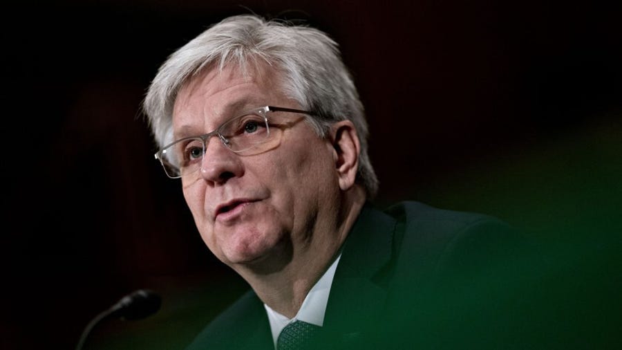 Кристофер Уоллер: «стейблкоины слишком развиты, чтобы их игнорировать» -  Bits Media