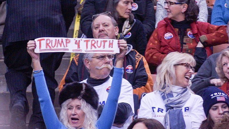 File:Trump 4 Truth - 2016-02-08 (24550195529).jpg