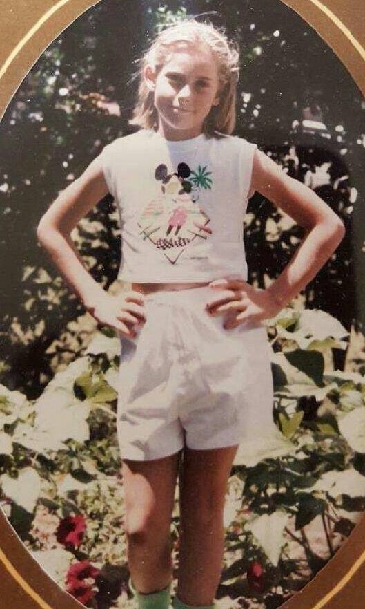 No photo description available.