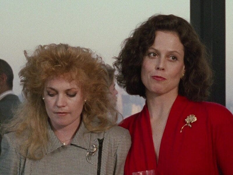 Armas de mujer (1988) - Película eCartelera