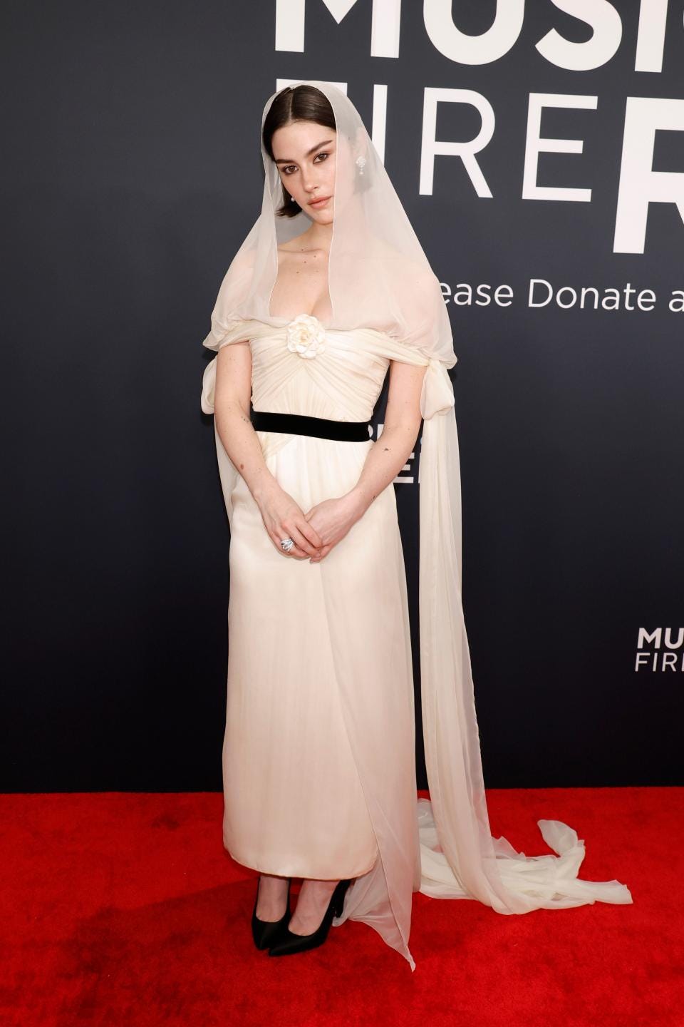 Gracie Abrams Went Full Bride for the 2025 Grammy Awards