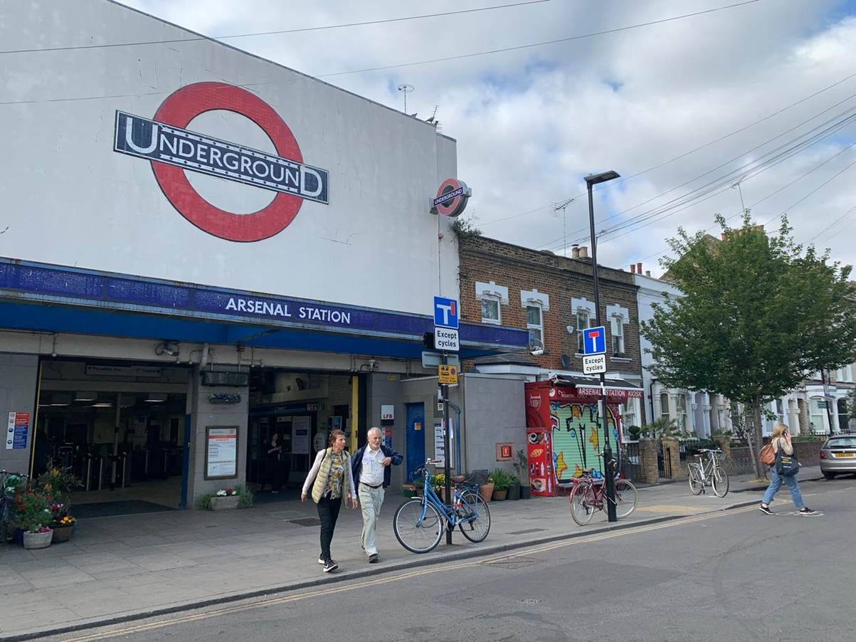 People walking on the street
AI-generated content may be incorrect. People walking on the street
AI-generated content may be incorrect.