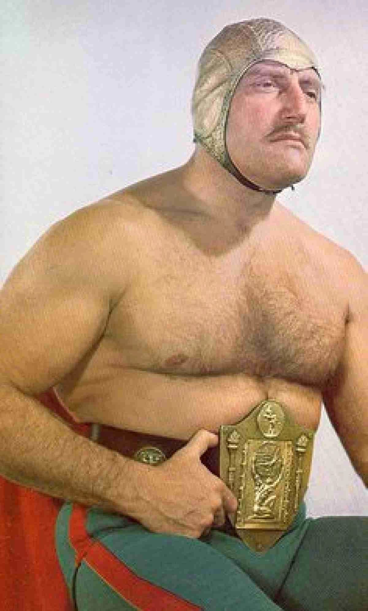 Not in Hall of Fame - 215. Hans Mortier