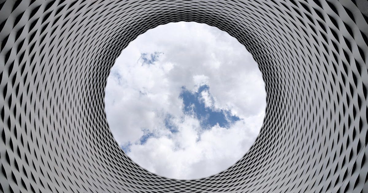 AI Revolutionizes Pharma Manufacturing, Oncotelic at Forefront