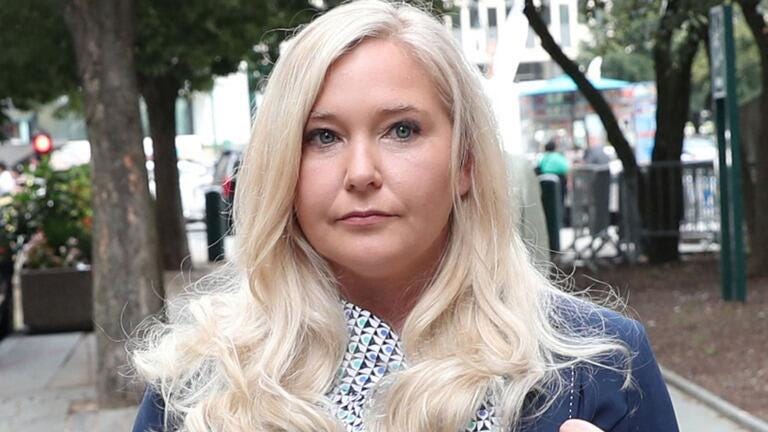 Virginia Giuffre, Jeffrey Epstein legismertebb áldozata is meghalt: "öngyilkosságot" követett el - ZeroHedge