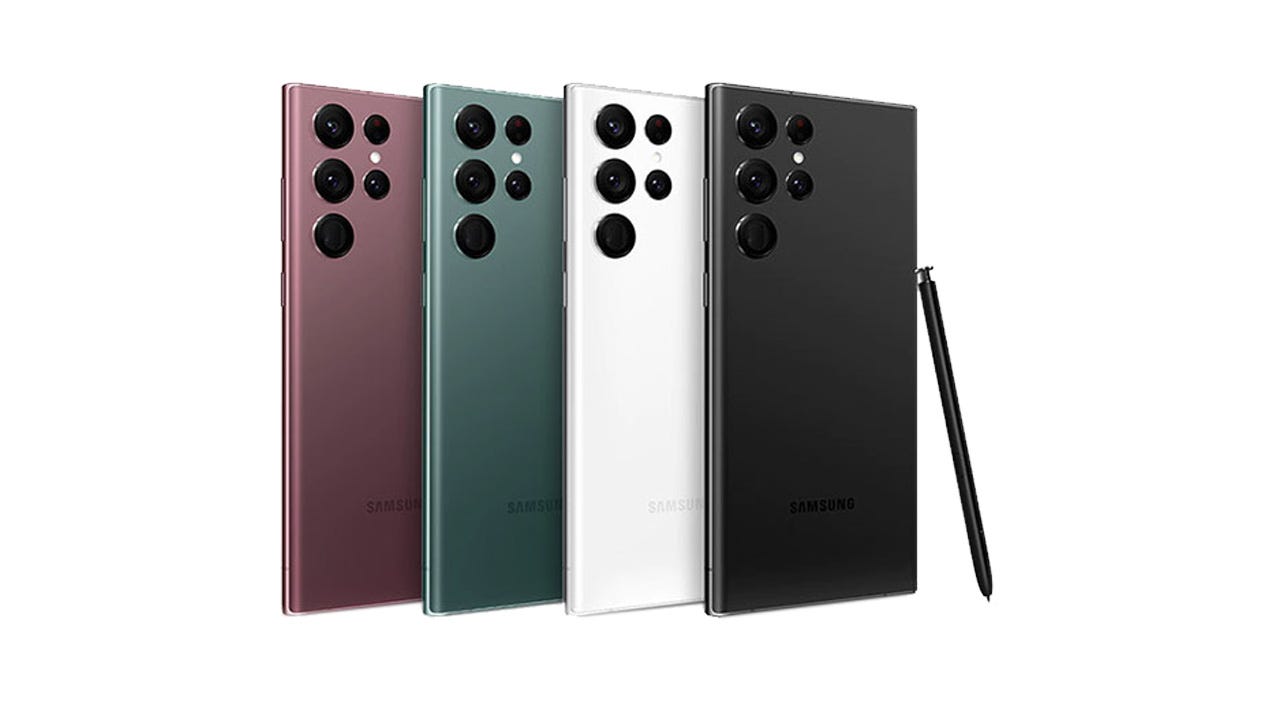 Four Galaxy S22 Ultras on a white background