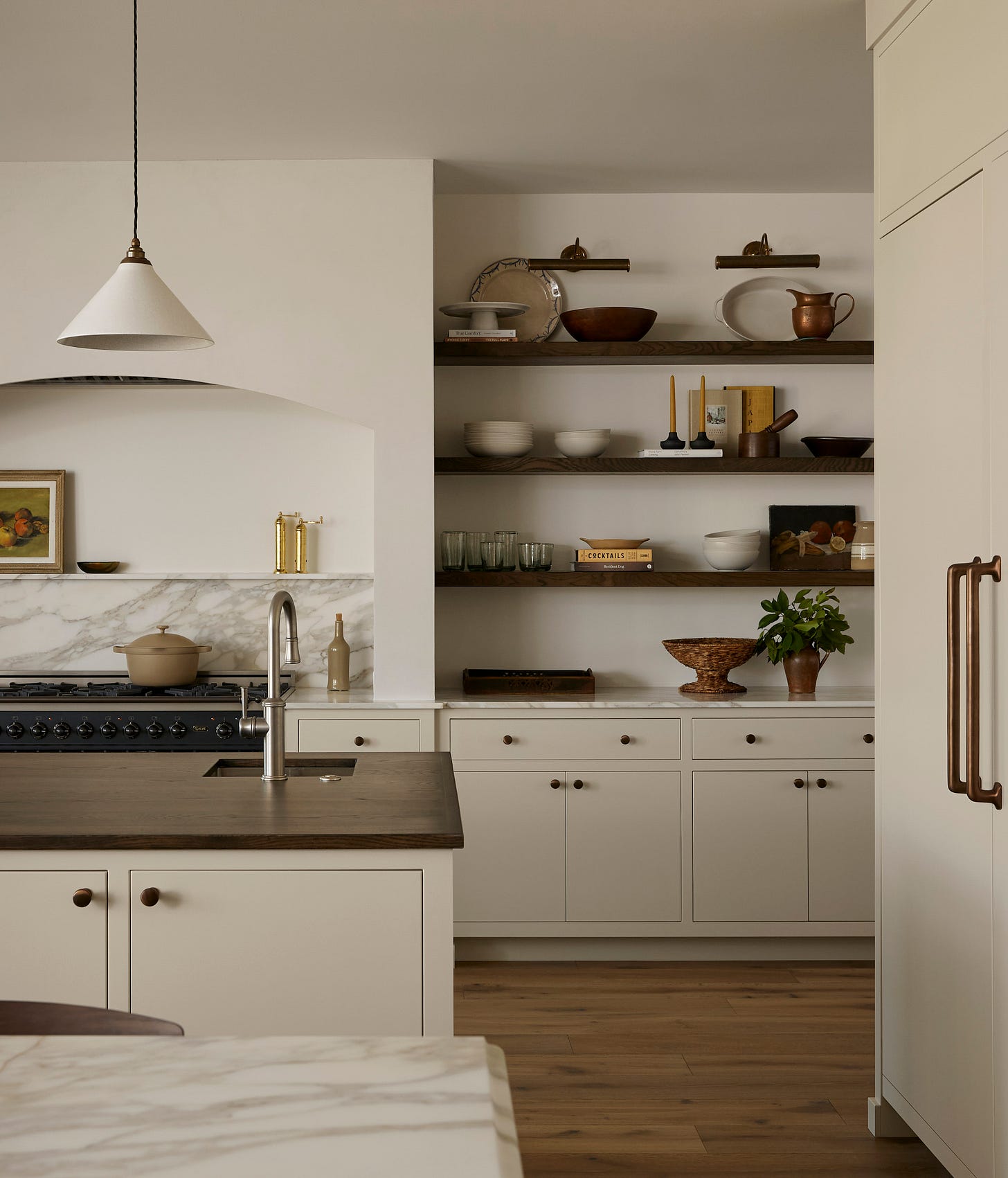 Choosing the Base Paint Color for Your Home