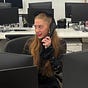 Emily Pavis's avatar